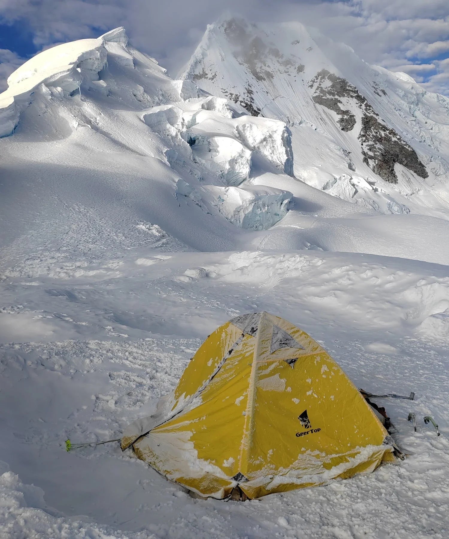 Winter Camping Safety Guide: How to Stay Warm, Prepared & Safe in Cold Weather - GeerTop Outdoor