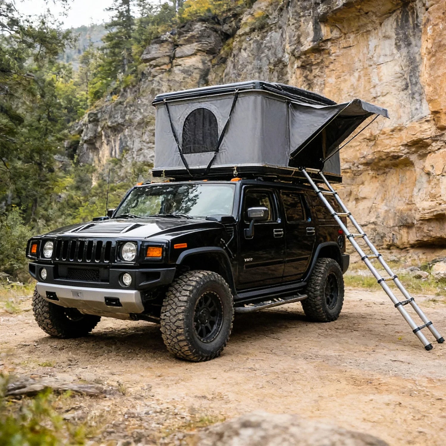 Geertop 1-2 Person SUV Fiberglass Hard Shell Rooftop Tent