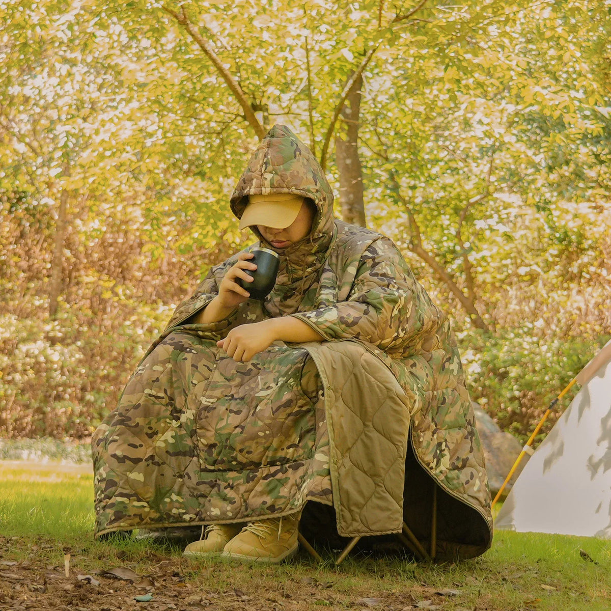 Waterproof Insulation Poncho Warm Sleeping Bag Blanket